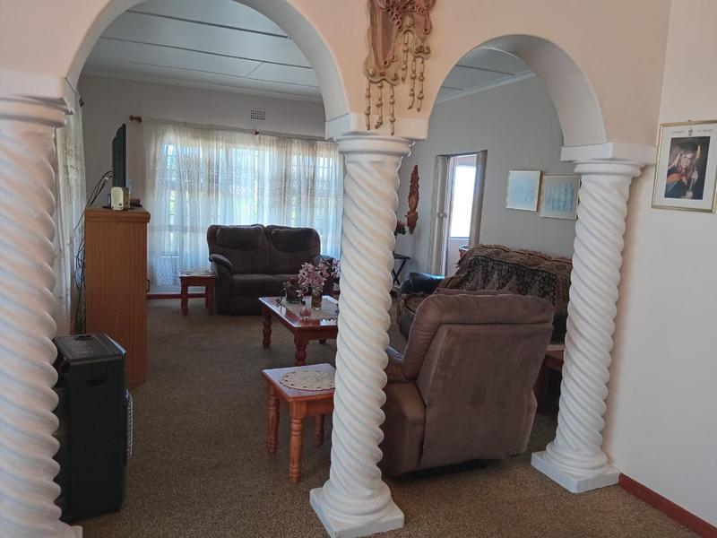 3 Bedroom Property for Sale in Albertinia Western Cape
